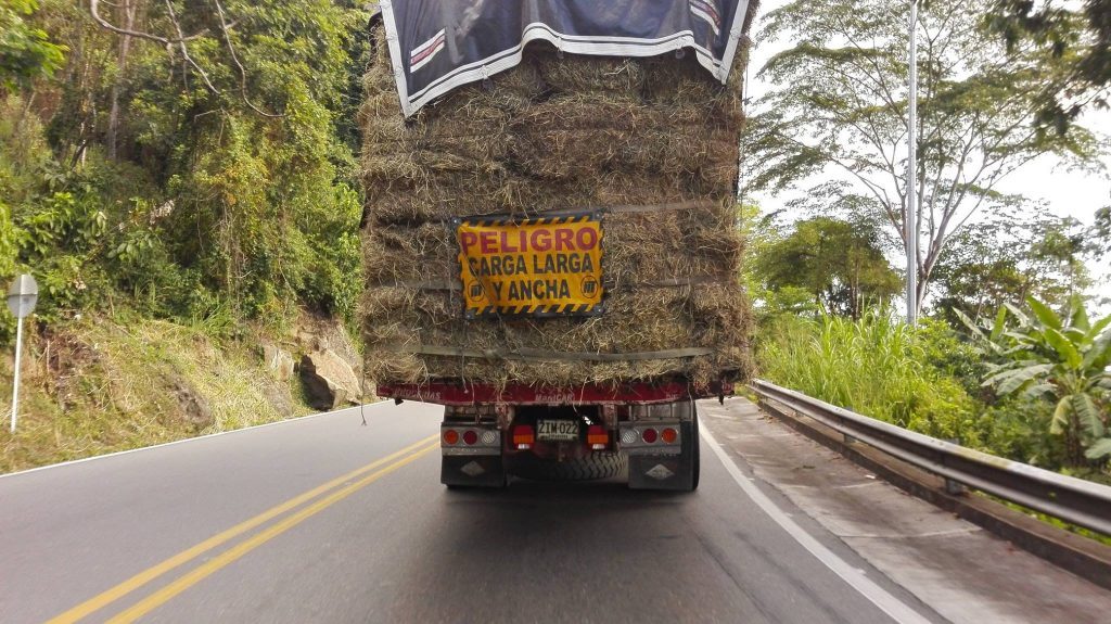 Percorrere le strade in sud America affittando moto o macchina