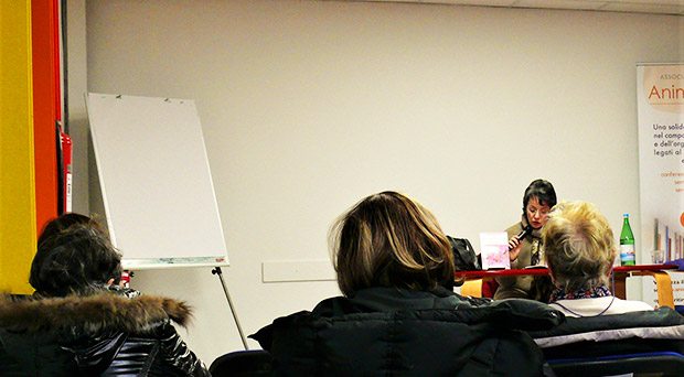 conferenza-ester-reclamo